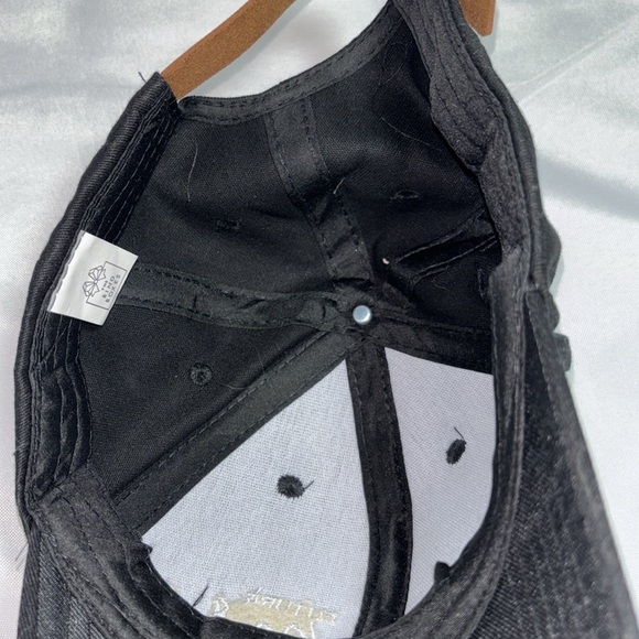 Black 'Future Mrs.' Baseball Cap Bride to be, Wedding - Picture 6 of 9